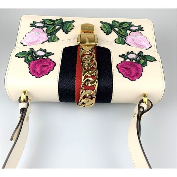 NWT Gucci Embroidered Sylvie Small shoulder bag In White - Picture 7 of 14
